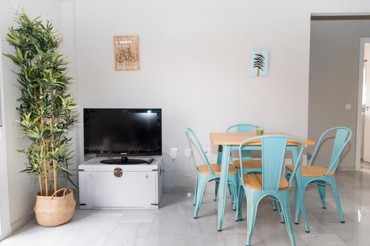 Apartamento Melina Arlu - Barrio La Victoria Málaga Esterno foto